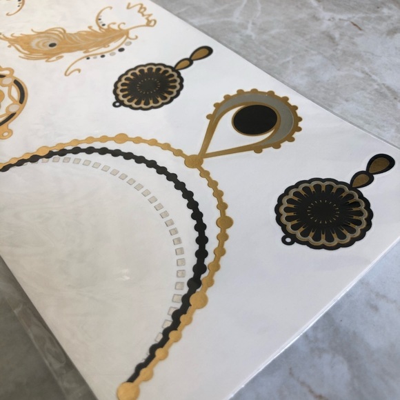 πHPπ Gold Boho Temporary Flash Tattoo: Dreamcatcher - Picture 3 of 8